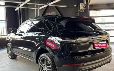 Porsche Cayenne III, 2020 год, 9 990 000 рублей, 3 фотография