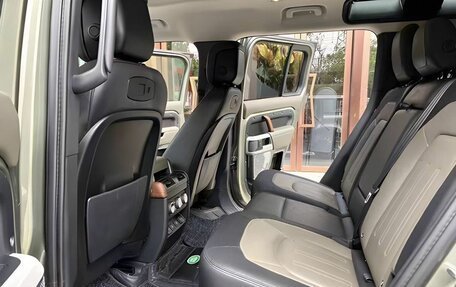 Land Rover Defender II, 2021 год, 6 990 000 рублей, 6 фотография