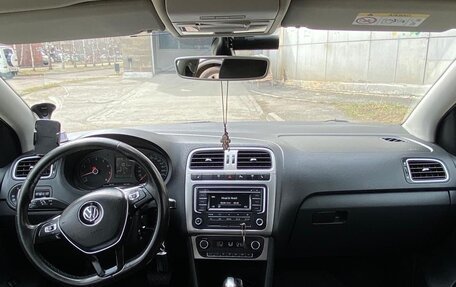 Volkswagen Polo VI (EU Market), 2018 год, 1 350 000 рублей, 18 фотография