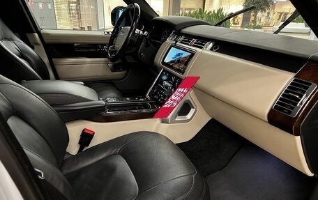 Land Rover Range Rover IV рестайлинг, 2018 год, 6 299 000 рублей, 14 фотография