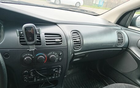 Dodge Intrepid II, 2001 год, 450 000 рублей, 6 фотография