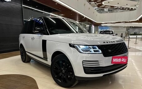 Land Rover Range Rover IV рестайлинг, 2018 год, 6 299 000 рублей, 21 фотография