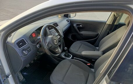 Volkswagen Polo VI (EU Market), 2013 год, 500 000 рублей, 20 фотография