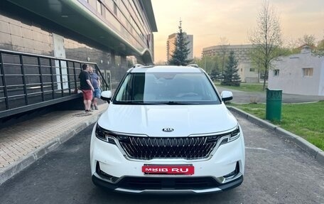 KIA Carnival, 2020 год, 4 800 000 рублей, 3 фотография