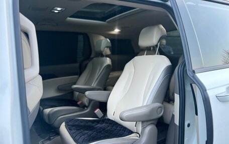 KIA Carnival, 2020 год, 4 800 000 рублей, 18 фотография