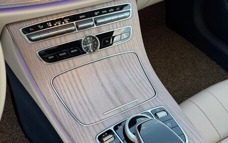 Mercedes-Benz E-Класс, 2020 год, 6 000 000 рублей, 10 фотография