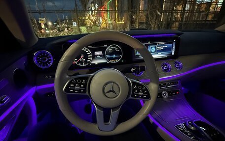 Mercedes-Benz E-Класс, 2020 год, 6 000 000 рублей, 21 фотография