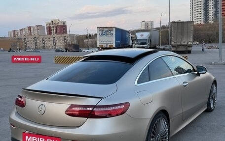 Mercedes-Benz E-Класс, 2020 год, 6 000 000 рублей, 4 фотография