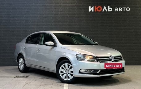 Volkswagen Passat B7, 2013 год, 1 290 000 рублей, 3 фотография