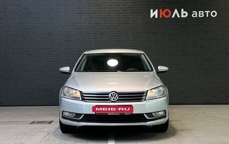 Volkswagen Passat B7, 2013 год, 1 290 000 рублей, 2 фотография