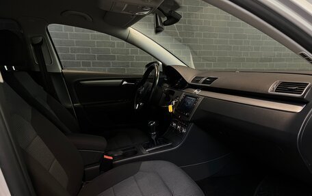 Volkswagen Passat B7, 2013 год, 1 290 000 рублей, 11 фотография