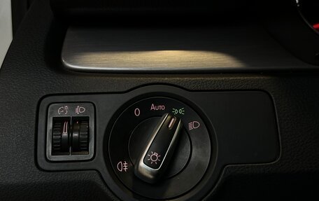 Volkswagen Passat B7, 2013 год, 1 290 000 рублей, 21 фотография