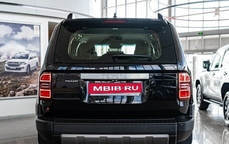 Toyota Land Cruiser Prado, 2024 год, 9 580 000 рублей, 5 фотография