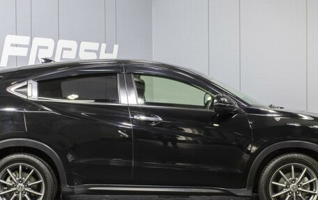 Honda Vezel, 2017 год, 1 995 000 рублей, 5 фотография