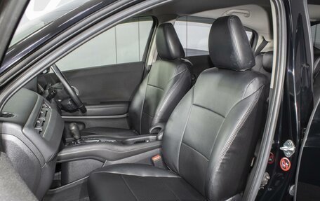 Honda Vezel, 2017 год, 1 995 000 рублей, 10 фотография