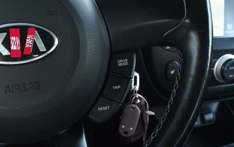 KIA Soul II рестайлинг, 2018 год, 1 790 000 рублей, 17 фотография