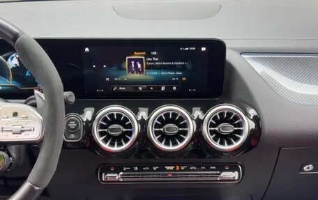 Mercedes-Benz GLA AMG, 2022 год, 4 600 000 рублей, 23 фотография