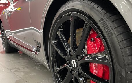 Bentley Continental GT III, 2019 год, 28 000 000 рублей, 6 фотография