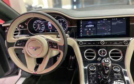 Bentley Continental GT III, 2019 год, 28 000 000 рублей, 11 фотография