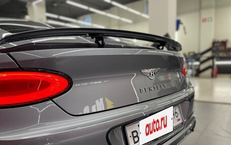 Bentley Continental GT III, 2019 год, 28 000 000 рублей, 15 фотография
