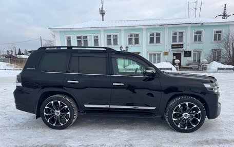 Toyota Land Cruiser 200, 2020 год, 9 150 000 рублей, 9 фотография