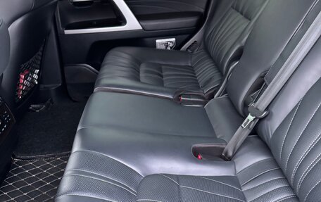 Toyota Land Cruiser 200, 2020 год, 9 150 000 рублей, 21 фотография