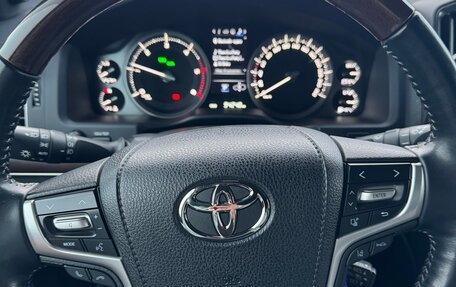 Toyota Land Cruiser 200, 2020 год, 9 150 000 рублей, 31 фотография