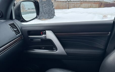 Toyota Land Cruiser 200, 2020 год, 9 150 000 рублей, 28 фотография