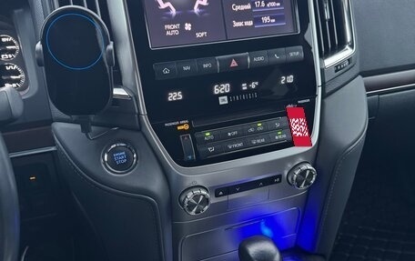 Toyota Land Cruiser 200, 2020 год, 9 150 000 рублей, 32 фотография