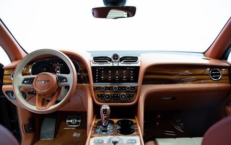 Bentley Bentayga I, 2021 год, 27 387 000 рублей, 12 фотография