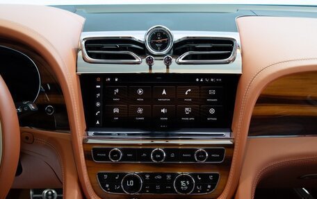 Bentley Bentayga I, 2021 год, 27 387 000 рублей, 24 фотография