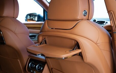 Bentley Bentayga I, 2021 год, 27 387 000 рублей, 31 фотография