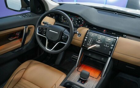 Land Rover Discovery Sport I рестайлинг, 2024 год, 5 950 000 рублей, 27 фотография