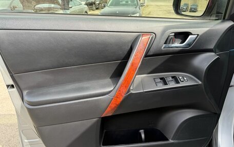 Toyota Highlander III, 2012 год, 2 480 000 рублей, 8 фотография