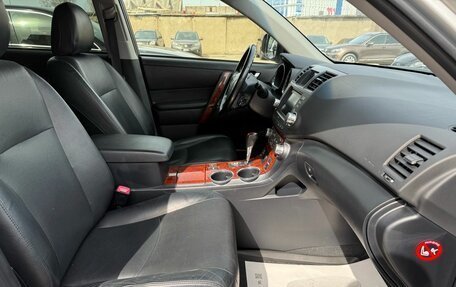 Toyota Highlander III, 2012 год, 2 480 000 рублей, 14 фотография