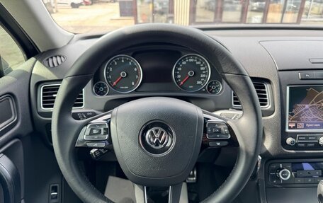 Volkswagen Touareg III, 2011 год, 2 130 000 рублей, 22 фотография