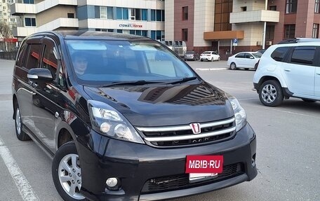 Toyota ISis I, 2010 год, 1 300 000 рублей, 22 фотография