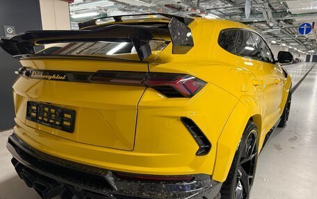 Lamborghini Urus I, 2020 год, 21 000 000 рублей, 11 фотография
