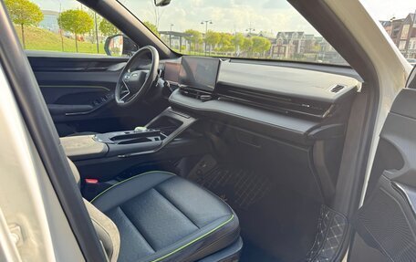 Haval H6, 2022 год, 2 430 000 рублей, 6 фотография