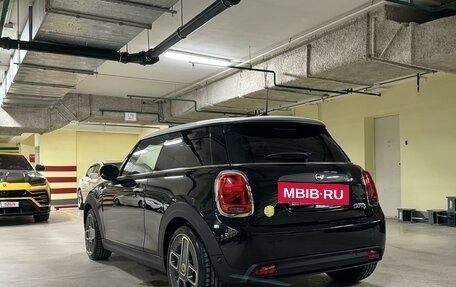 MINI Countryman II (F60), 2021 год, 2 100 000 рублей, 6 фотография