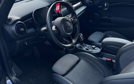 MINI Countryman II (F60), 2021 год, 2 100 000 рублей, 10 фотография