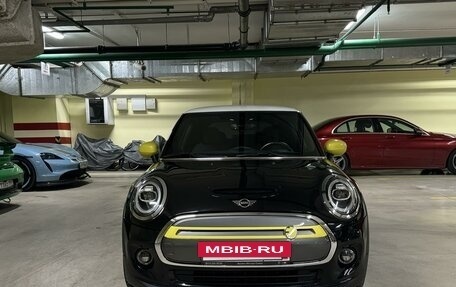 MINI Countryman II (F60), 2021 год, 2 100 000 рублей, 2 фотография