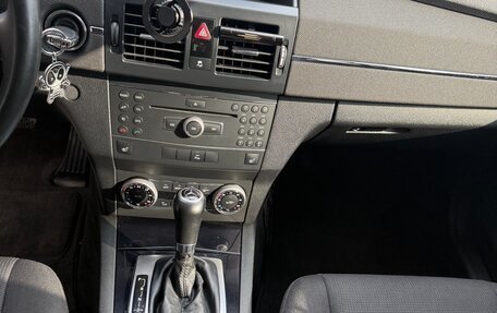 Mercedes-Benz GLK-Класс, 2011 год, 1 950 000 рублей, 23 фотография