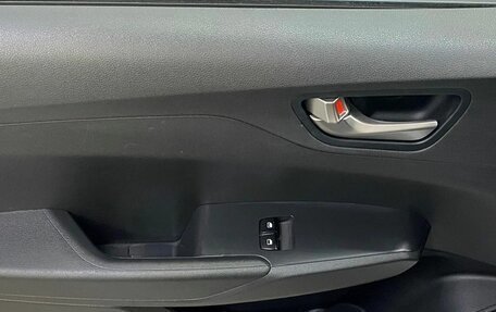 Hyundai Solaris II рестайлинг, 2019 год, 1 350 000 рублей, 5 фотография