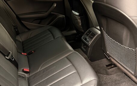 Audi A4, 2019 год, 2 590 000 рублей, 32 фотография