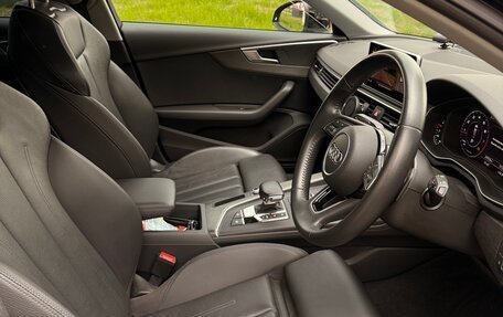 Audi A4, 2019 год, 2 590 000 рублей, 36 фотография
