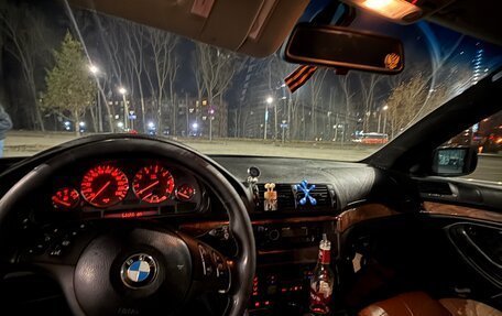 BMW 5 серия, 1999 год, 650 000 рублей, 10 фотография