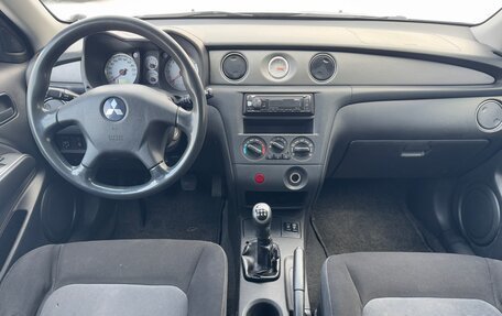 Mitsubishi Outlander III рестайлинг 3, 2007 год, 500 000 рублей, 12 фотография