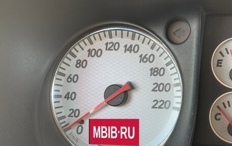 Mitsubishi Outlander III рестайлинг 3, 2007 год, 500 000 рублей, 16 фотография