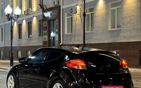Hyundai Veloster I рестайлинг, 2011 год, 1 200 000 рублей, 2 фотография